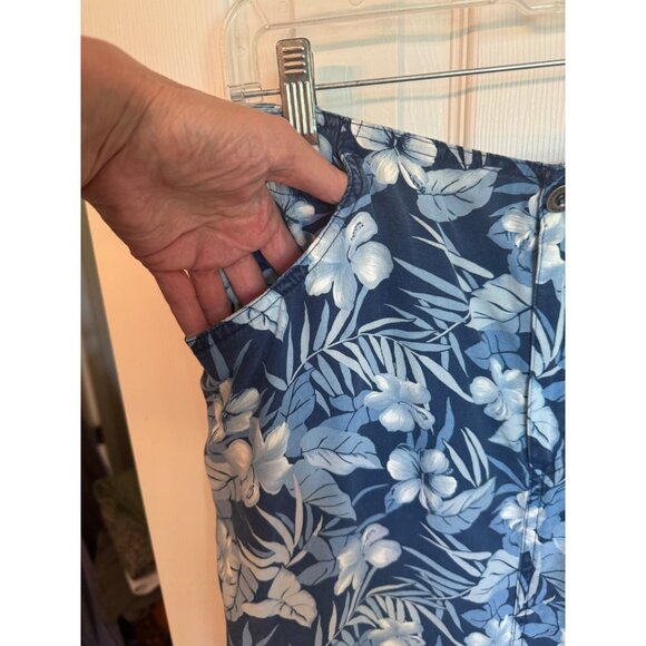 Liz Claiborne Blue Floral Print Tencel A-Line Skirf 16 With Pocket Beach Travel - Picture 8 of 9